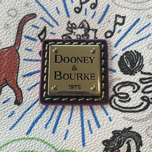 Dooney & Bourke Disney Cats backpack - Picture 2 of 7